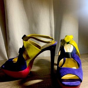 Jessica Simpson, size 10 worn three times and compliments all day.